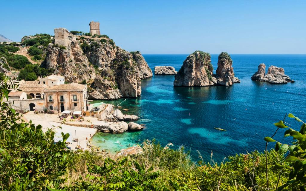 Castellammare del golfo  e Scopello